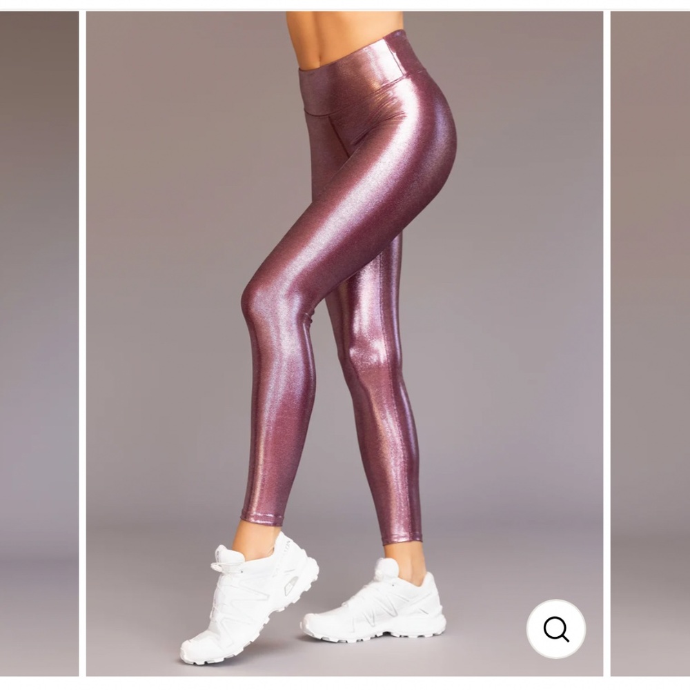 NWT Heroine Sport Marvel Leggings Violet Size L